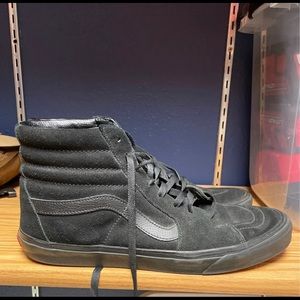 Vans Sk8-Hi Black Suede